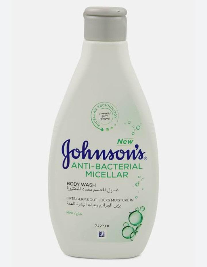 Johnson's Anti-Bacterial Micellar Body Wash Mint Scent